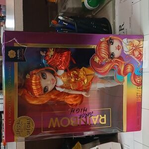 Rainbow High Junior High Laurel Devious Fashion Doll New in Box